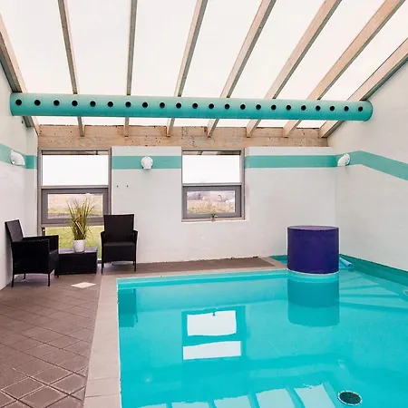 8 Person In Tatil Evi Knebel